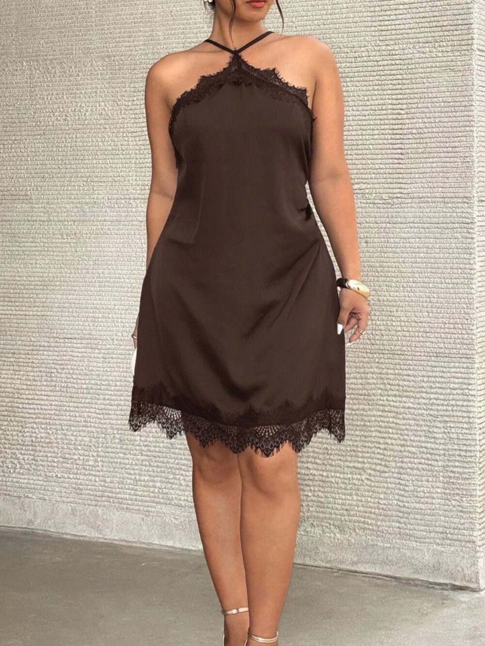 Brown Elegant Women's Plus Size Contrast Lace Halter Fitted Mini Dress - Picture 4 of 7